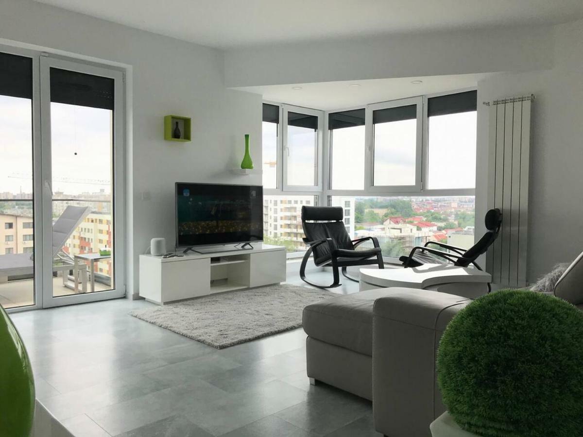 Luxury Westpark 2 Residence With Lake View Bucureşti Eksteriør bilde